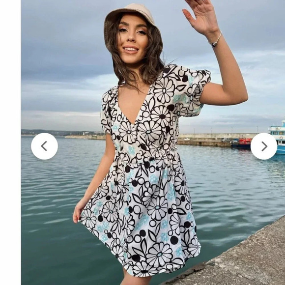 Zara Floral Print Poplin Wrap Puff Sleeve Dress NWOT White Blue Black Size XS - Picture 3 of 13